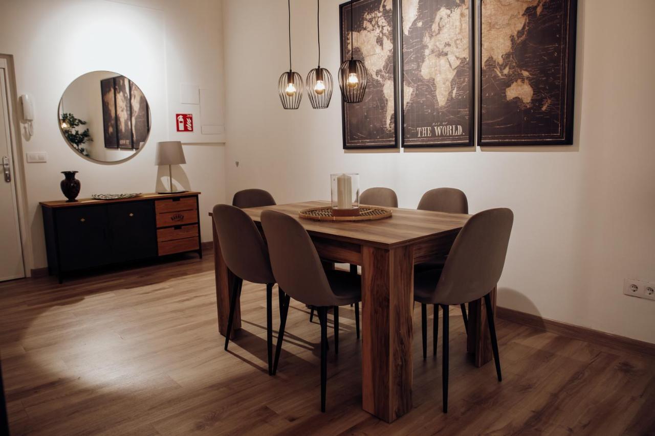 Apartamento Mercadal Apartment Tudela Bagian luar foto