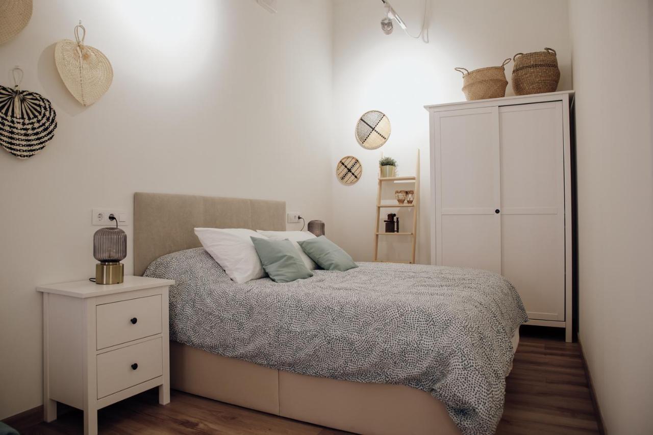 Apartamento Mercadal Apartment Tudela Bagian luar foto