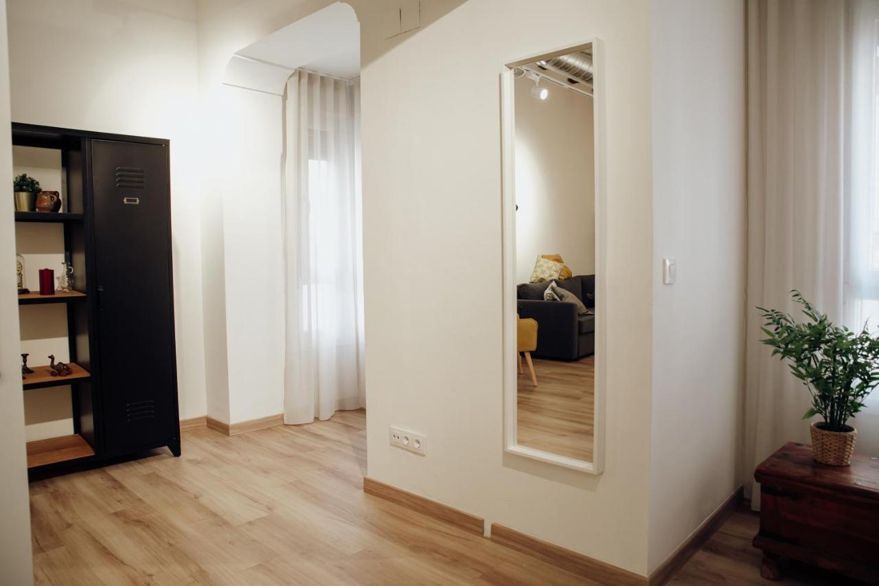 Apartamento Mercadal Apartment Tudela Bagian luar foto